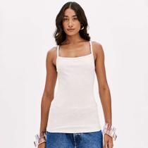 Regata Easy Lança Perfume Alças Linho Pr26 Bege Feminino Regata Easy Lança Perfume Alças Linho Pr26 Bege Feminino