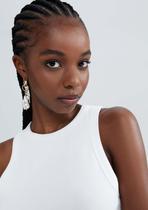 Regata Feminina Cropped Decote Halter Neck Em Ribana Canelada Regata Feminina Cropped Decote Halter Neck Em Ribana Canelada