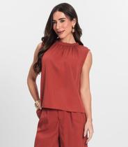 Regata Feminina Curta Com Gola Endless Marrom Regata Feminina Curta Com Gola Endless Marrom