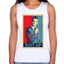 Regata Feminina Suit Up Barney Stinson - Foca na Moda