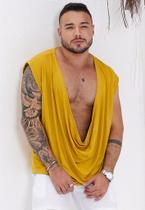 Regata Masculina Detalhe Decote