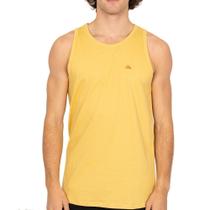 Regata Quiksilver Embroidery SM26 Masculina Mostarda Regata Quiksilver Embroidery SM26 Masculina Mostarda