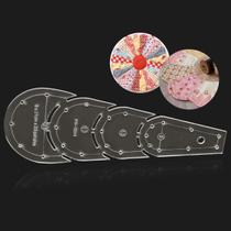 Régua Gabarito Dresden Plate 09 A 21cm 20 Pétalas Régua Gabarito Dresden Plate 09 A 21cm 20 Pétalas