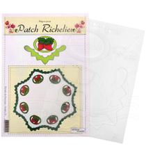 Régua para Patch Richelieu Márcia Caires Modelo 20 - Barrado de Morangos Régua para Patch Richelieu Márcia Caires Modelo 20 - Barrado de Morangos