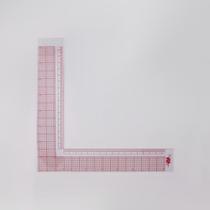 Régua Plástico 16,5x16,5cm L Quadrado Costura - Art Mak