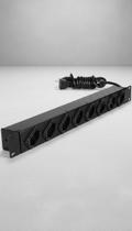 Régua Tomadas Rack 19" 8 Tomadas 10A Cabo 2,5m Régua Tomadas Rack 19" 8 Tomadas 10A Cabo 2,5m