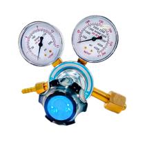Regulador de Oxigênio com 2 Manômetros - Ômega 00795 Regulador de Oxigênio com 2 Manômetros - Ômega 00795