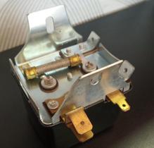 Regulador Voltagem Fusca Kombi Karmanguia Vw 1200 Todos