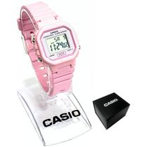 Relógio Casio Feminino Digital Standard LA-20WH-4A1DF Relógio Casio Feminino Digital Standard LA-20WH-4A1DF