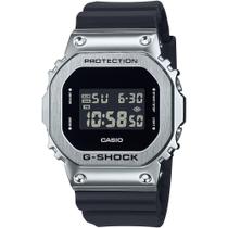 Relógio Casio G-Shock GM-5600U-1DR Caixa em Aço Inoxidável