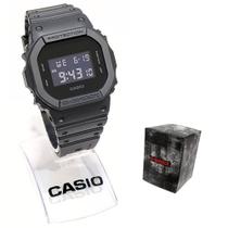 Relógio Casio Masculino Digital G-Shock DW-5600UBB-1DR