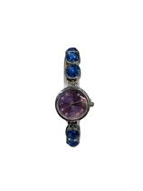 Relógio Cool Wolf Cor Prata Com Pedras Azuis e Mostrador Lilás E Roxo Degradê. Relógio Cool Wolf Cor Prata Com Pedras Azuis e Mostrador Lilás E Roxo Degradê.