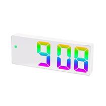 Relógio de LED Colorido Digital de Mesa Espelhado Com Dimensões de 16cm x 3cm x 5,5cm
