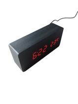 Relógio de madeira digital led vermelho mesa energia e pilha