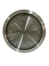 Relógio De Parede Grande Alumínio 35,5 X 35,5 Cm