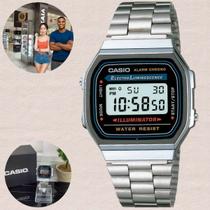 Relógio de Pulso Casio Feminino Masculino Digital Aço Inóx Vintage Resistente Água Quadrado Pequeno Casual Prata A168WA-1WDF