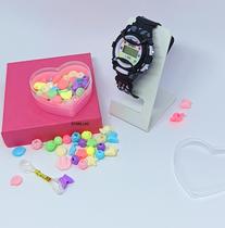 Relógio de Pulso Infantil Digital Esporte Silicone + Kit Miçangas Coloridas para Montar Colar Pulseiras Anel Pingentes