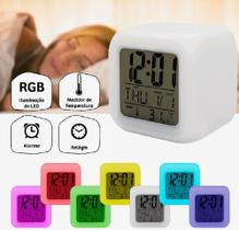 Relógio Despertador Digital Cubo Led Muda 7 Cores Colorido - bijoprata