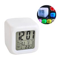 Relógio Despertador Digital Cubo Led Muda De Cor