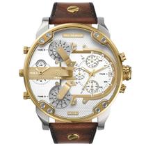 Relógio DIESEL Mr. Daddy couro masculino Detalhes Dourado DZ7483B1 Original Caixa Original NFe Relógio DIESEL Mr. Daddy couro masculino Detalhes Dourado DZ7483B1 Original Caixa Original NFe