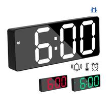 Relógio Digital com LED Colorido para Mesa Despertador Alarme Temperatura E Demais Funções