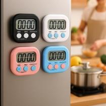 Relógio Digital de Cozinha Magnético Compacto com Suporte Retrátil - Sortido