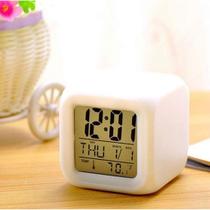 Relógio Digital Despertador Cubo Led 7 Cores alarme Colorido