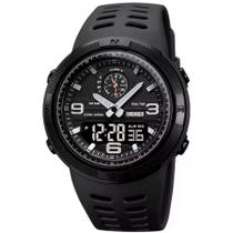 Relógio Digital Esportivo Masculino Display Duplo Multifuncional Impermeável Relógio Digital Esportivo Masculino Display Duplo Multifuncional Impermeável