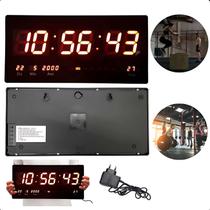 Relógio Digital LED de Parede com Funções de Calendário e Controle de Temperatura Relógio Digital LED de Parede com Funções de Calendário e Controle de Temperatura