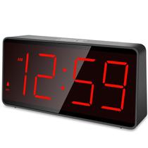 Relógio digital Peakeep operado por bateria com alarme para quartos