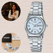 Relógio Elegante Casual Acessório Feminino Casio LTPV006D 2BUDF Aço Inox Analógico Calendário Data e Dia Resistente à Água Relógio Elegante Casual Acessório Feminino Casio LTPV006D 2BUDF Aço Inox Analógico Calendário Data e Dia Resistente à Água