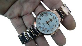 Relogio Feminino Analogico Quartzo com Pulseira Dourada-D