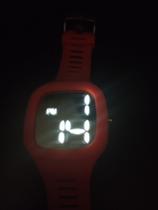 Relógio Feminino Fashion Digital Espelhado Silicone Estojo Relógio Feminino Fashion Digital Espelhado Silicone Estojo