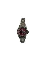 Relógio Feminino Oremte Quartz Prata Com Mostrador Vermelho Clássico Relógio Feminino Oremte Quartz Prata Com Mostrador Vermelho Clássico