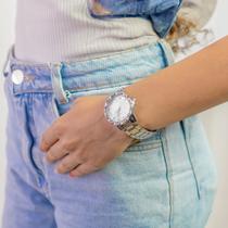 Relógio Feminino Prata Lançamento linha Quartz Com Garantia