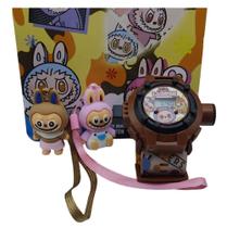 Relógio Infantil Labubu com Projeção 24 Imagens, Brinde Chaveiro Relógio Infantil Labubu com Projeção 24 Imagens, Brinde Chaveiro
