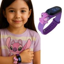 Relógio Infantil Menina Stitch Angel Roxo Digital A Prova Dagua Relógio Infantil Menina Stitch Angel Roxo Digital A Prova Dagua
