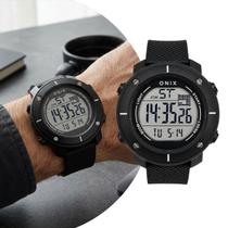 Relógio Masculino Digital Preto com Caixa de Polímero e Pulseira de Silicone à Prova D Água Iluminação Alarme Calendário Esportivo Casual Onix Relógio Masculino Digital Preto com Caixa de Polímero e Pulseira de Silicone à Prova D Água Iluminação Alarme Calendário Esportivo Casual Onix