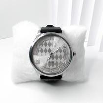Relógio modelo losango masculino pulseira silicone moderno