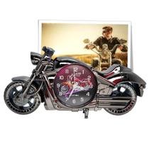 Relógio Moto Aventura e Estilo com Suporte para Foto e Design Único para Decoração ZB4021 GR1025