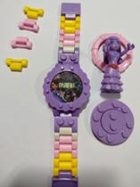 Relógio Princesa Brincando e se Divertindo