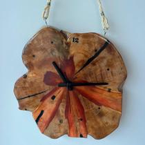 Relogio rústico de madeira natural