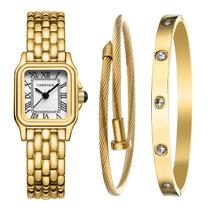 Reloj CHEETAH con Pequeño Esfera Romana Vintage y Set de Brazaletes Dorados Reloj CHEETAH con Pequeño Esfera Romana Vintage y Set de Brazaletes Dorados