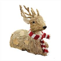 Rena Alce Sentado Com Cachecol Enfeite Natalino Rústico Fibra Natural 23Cm