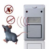 Repelente Eletrônico Espanta Ratos Baratas Insetos Moscas e Mosquitos BIVOLT