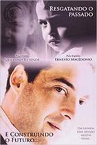 Resgatando o passado e construindo o futuro Resgatando o passado e construindo o futuro