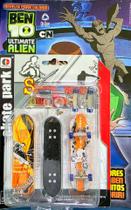 Revista Ben10 com Skate