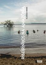 Ribeirinhos na Amazônia Ribeirinhos na Amazônia