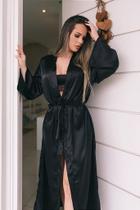 Robe Longo Luxo em Cetim Sofisticado Preto - Elegância e Conforto Robe Longo Luxo em Cetim Sofisticado Preto - Elegância e Conforto