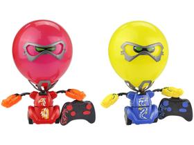 Robô de Brinquedo com Controle Remoto - Kombat Boom Balão DTC Robô de Brinquedo com Controle Remoto - Kombat Boom Balão DTC